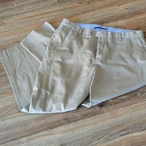 Kirkland signature men's khaki 38/29